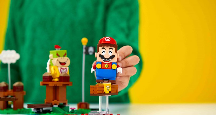 Lego Super Mario