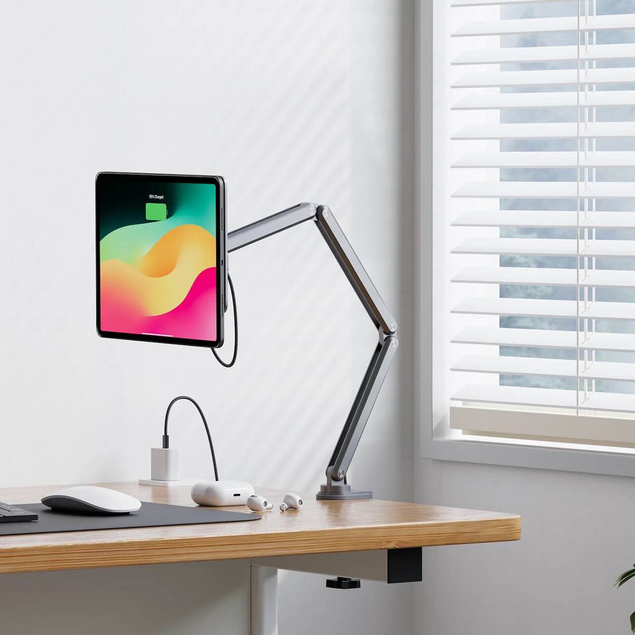KUXIU X36 Pro MAX iPad Charging Stand Test Bombensicherer