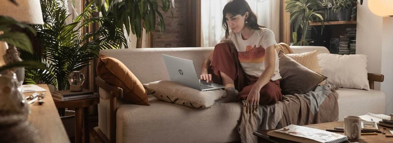 HP-stellt-neue-OmniBook-5-Serie-vor-34-Stunden-Akku-dank-ARM