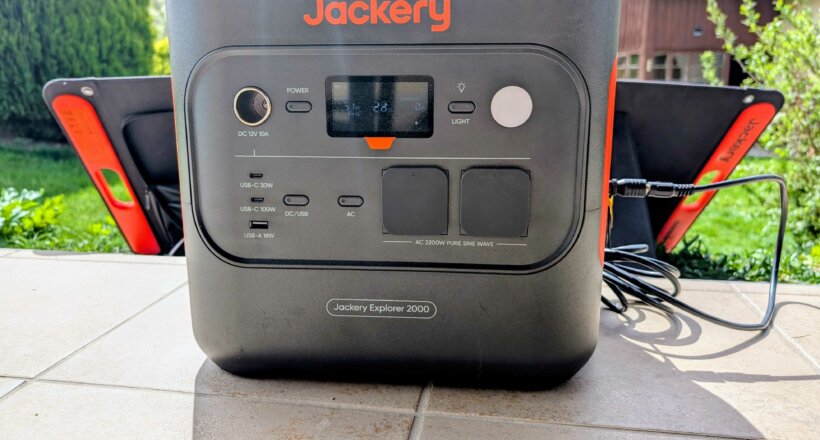 Jackery Explorer 2000 v2