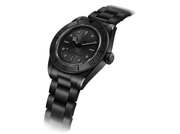 TUDOR Black Bay Ceramic